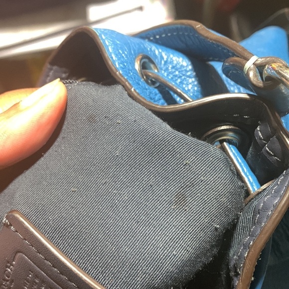 Coach Turquoise Jes Drawstring Horse & Carriage Bucket Bag 8 1/4Lx10Hx5W - Picture 11 of 11